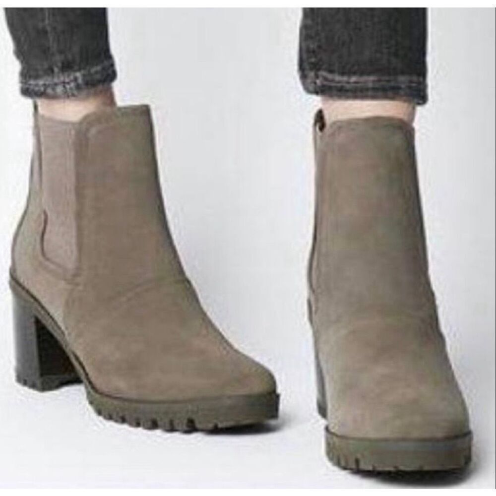 Ugg Australia Women's Hazel Ankle Boots Pinewood Suede, Sz 9, $210